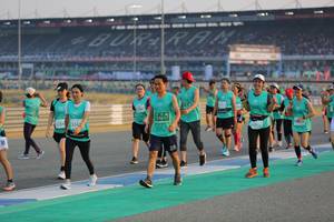 BIB: 141, 1617, 254, 524, 
                            <button type="button" onclick="openModal(10481269)" class="btn btn-primary btn-sm float-right btn-popup" data-toggle="modal" data-target=".modal-high-quality">
                        <i class="fas fa-shopping-cart"></i> Add to Cart
                    </button>
                                            <button type="button" onclick="isThisMe(10481269, true)" class="btn btn-success btn-sm float-right btn-popup btn-isme hidden" data-toggle="tooltip" data-placement="bottom" title="นี่คือรูปของคุณใช่ไหม คลิกที่นี่เพื่อเอาเข้าอัลบั้ม">
                        <i class="fas fa-plus"></i> Add to album
                    </button>
                    <button type="button" onclick="isThisMe(10481269, false)" class="btn btn-warning btn-sm float-right btn-popup btn-isnotme hidden">
                        <i class="fas fa-ban"></i> Remove from album
                    </button>