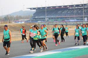 BIB: 50390
                            <button type="button" onclick="openModal(10483298)" class="btn btn-primary btn-sm float-right btn-popup" data-toggle="modal" data-target=".modal-high-quality">
                        <i class="fas fa-shopping-cart"></i> Add to Cart
                    </button>
                                            <button type="button" onclick="isThisMe(10483298, true)" class="btn btn-success btn-sm float-right btn-popup btn-isme hidden" data-toggle="tooltip" data-placement="bottom" title="นี่คือรูปของคุณใช่ไหม คลิกที่นี่เพื่อเอาเข้าอัลบั้ม">
                        <i class="fas fa-plus"></i> Add to album
                    </button>
                    <button type="button" onclick="isThisMe(10483298, false)" class="btn btn-warning btn-sm float-right btn-popup btn-isnotme hidden">
                        <i class="fas fa-ban"></i> Remove from album
                    </button>