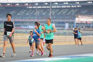 BIB: 5257
                            <button type="button" onclick="openModal(10485623)" class="btn btn-primary btn-sm float-right btn-popup" data-toggle="modal" data-target=".modal-high-quality">
                        <i class="fas fa-shopping-cart"></i> Add to Cart
                    </button>
                                            <button type="button" onclick="isThisMe(10485623, true)" class="btn btn-success btn-sm float-right btn-popup btn-isme hidden" data-toggle="tooltip" data-placement="bottom" title="นี่คือรูปของคุณใช่ไหม คลิกที่นี่เพื่อเอาเข้าอัลบั้ม">
                        <i class="fas fa-plus"></i> Add to album
                    </button>
                    <button type="button" onclick="isThisMe(10485623, false)" class="btn btn-warning btn-sm float-right btn-popup btn-isnotme hidden">
                        <i class="fas fa-ban"></i> Remove from album
                    </button>