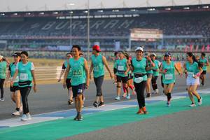 BIB: 51617, 52412, 513200, 
                            <button type="button" onclick="openModal(10481272)" class="btn btn-primary btn-sm float-right btn-popup" data-toggle="modal" data-target=".modal-high-quality">
                        <i class="fas fa-shopping-cart"></i> Add to Cart
                    </button>
                                            <button type="button" onclick="isThisMe(10481272, true)" class="btn btn-success btn-sm float-right btn-popup btn-isme hidden" data-toggle="tooltip" data-placement="bottom" title="นี่คือรูปของคุณใช่ไหม คลิกที่นี่เพื่อเอาเข้าอัลบั้ม">
                        <i class="fas fa-plus"></i> Add to album
                    </button>
                    <button type="button" onclick="isThisMe(10481272, false)" class="btn btn-warning btn-sm float-right btn-popup btn-isnotme hidden">
                        <i class="fas fa-ban"></i> Remove from album
                    </button>