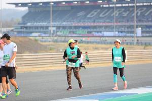 BIB: 2086, 53010, 53018
                            <button type="button" onclick="openModal(10485085)" class="btn btn-primary btn-sm float-right btn-popup" data-toggle="modal" data-target=".modal-high-quality">
                        <i class="fas fa-shopping-cart"></i> Add to Cart
                    </button>
                                            <button type="button" onclick="isThisMe(10485085, true)" class="btn btn-success btn-sm float-right btn-popup btn-isme hidden" data-toggle="tooltip" data-placement="bottom" title="นี่คือรูปของคุณใช่ไหม คลิกที่นี่เพื่อเอาเข้าอัลบั้ม">
                        <i class="fas fa-plus"></i> Add to album
                    </button>
                    <button type="button" onclick="isThisMe(10485085, false)" class="btn btn-warning btn-sm float-right btn-popup btn-isnotme hidden">
                        <i class="fas fa-ban"></i> Remove from album
                    </button>