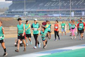 BIB: 52974, 50161, 51526
                            <button type="button" onclick="openModal(10484786)" class="btn btn-primary btn-sm float-right btn-popup" data-toggle="modal" data-target=".modal-high-quality">
                        <i class="fas fa-shopping-cart"></i> Add to Cart
                    </button>
                                            <button type="button" onclick="isThisMe(10484786, true)" class="btn btn-success btn-sm float-right btn-popup btn-isme hidden" data-toggle="tooltip" data-placement="bottom" title="นี่คือรูปของคุณใช่ไหม คลิกที่นี่เพื่อเอาเข้าอัลบั้ม">
                        <i class="fas fa-plus"></i> Add to album
                    </button>
                    <button type="button" onclick="isThisMe(10484786, false)" class="btn btn-warning btn-sm float-right btn-popup btn-isnotme hidden">
                        <i class="fas fa-ban"></i> Remove from album
                    </button>