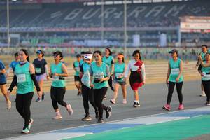 BIB: 83370, 52643
                            <button type="button" onclick="openModal(10481704)" class="btn btn-primary btn-sm float-right btn-popup" data-toggle="modal" data-target=".modal-high-quality">
                        <i class="fas fa-shopping-cart"></i> Add to Cart
                    </button>
                                            <button type="button" onclick="isThisMe(10481704, true)" class="btn btn-success btn-sm float-right btn-popup btn-isme hidden" data-toggle="tooltip" data-placement="bottom" title="นี่คือรูปของคุณใช่ไหม คลิกที่นี่เพื่อเอาเข้าอัลบั้ม">
                        <i class="fas fa-plus"></i> Add to album
                    </button>
                    <button type="button" onclick="isThisMe(10481704, false)" class="btn btn-warning btn-sm float-right btn-popup btn-isnotme hidden">
                        <i class="fas fa-ban"></i> Remove from album
                    </button>