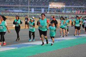 BIB: 30380, 50020, 2881
                            <button type="button" onclick="openModal(10482027)" class="btn btn-primary btn-sm float-right btn-popup" data-toggle="modal" data-target=".modal-high-quality">
                        <i class="fas fa-shopping-cart"></i> Add to Cart
                    </button>
                                            <button type="button" onclick="isThisMe(10482027, true)" class="btn btn-success btn-sm float-right btn-popup btn-isme hidden" data-toggle="tooltip" data-placement="bottom" title="นี่คือรูปของคุณใช่ไหม คลิกที่นี่เพื่อเอาเข้าอัลบั้ม">
                        <i class="fas fa-plus"></i> Add to album
                    </button>
                    <button type="button" onclick="isThisMe(10482027, false)" class="btn btn-warning btn-sm float-right btn-popup btn-isnotme hidden">
                        <i class="fas fa-ban"></i> Remove from album
                    </button>