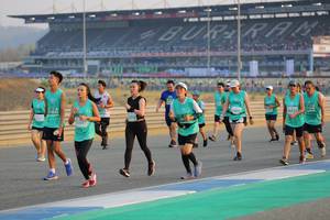 BIB: 51825, 50727
                            <button type="button" onclick="openModal(10481149)" class="btn btn-primary btn-sm float-right btn-popup" data-toggle="modal" data-target=".modal-high-quality">
                        <i class="fas fa-shopping-cart"></i> Add to Cart
                    </button>
                                            <button type="button" onclick="isThisMe(10481149, true)" class="btn btn-success btn-sm float-right btn-popup btn-isme hidden" data-toggle="tooltip" data-placement="bottom" title="นี่คือรูปของคุณใช่ไหม คลิกที่นี่เพื่อเอาเข้าอัลบั้ม">
                        <i class="fas fa-plus"></i> Add to album
                    </button>
                    <button type="button" onclick="isThisMe(10481149, false)" class="btn btn-warning btn-sm float-right btn-popup btn-isnotme hidden">
                        <i class="fas fa-ban"></i> Remove from album
                    </button>