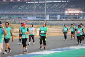 BIB: 53364, 51919, 2634
                            <button type="button" onclick="openModal(10484732)" class="btn btn-primary btn-sm float-right btn-popup" data-toggle="modal" data-target=".modal-high-quality">
                        <i class="fas fa-shopping-cart"></i> Add to Cart
                    </button>
                                            <button type="button" onclick="isThisMe(10484732, true)" class="btn btn-success btn-sm float-right btn-popup btn-isme hidden" data-toggle="tooltip" data-placement="bottom" title="นี่คือรูปของคุณใช่ไหม คลิกที่นี่เพื่อเอาเข้าอัลบั้ม">
                        <i class="fas fa-plus"></i> Add to album
                    </button>
                    <button type="button" onclick="isThisMe(10484732, false)" class="btn btn-warning btn-sm float-right btn-popup btn-isnotme hidden">
                        <i class="fas fa-ban"></i> Remove from album
                    </button>