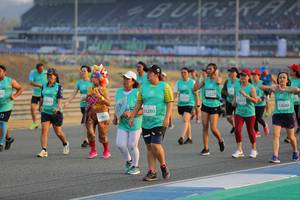 BIB: 20717, 52688, 53280, 283
                            <button type="button" onclick="openModal(10482508)" class="btn btn-primary btn-sm float-right btn-popup" data-toggle="modal" data-target=".modal-high-quality">
                        <i class="fas fa-shopping-cart"></i> Add to Cart
                    </button>
                                            <button type="button" onclick="isThisMe(10482508, true)" class="btn btn-success btn-sm float-right btn-popup btn-isme hidden" data-toggle="tooltip" data-placement="bottom" title="นี่คือรูปของคุณใช่ไหม คลิกที่นี่เพื่อเอาเข้าอัลบั้ม">
                        <i class="fas fa-plus"></i> Add to album
                    </button>
                    <button type="button" onclick="isThisMe(10482508, false)" class="btn btn-warning btn-sm float-right btn-popup btn-isnotme hidden">
                        <i class="fas fa-ban"></i> Remove from album
                    </button>