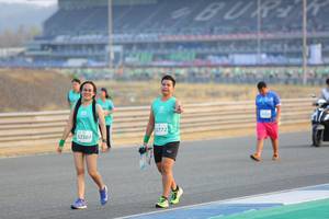 BIB: 2772, 52307
                            <button type="button" onclick="openModal(10483183)" class="btn btn-primary btn-sm float-right btn-popup" data-toggle="modal" data-target=".modal-high-quality">
                        <i class="fas fa-shopping-cart"></i> Add to Cart
                    </button>
                                            <button type="button" onclick="isThisMe(10483183, true)" class="btn btn-success btn-sm float-right btn-popup btn-isme hidden" data-toggle="tooltip" data-placement="bottom" title="นี่คือรูปของคุณใช่ไหม คลิกที่นี่เพื่อเอาเข้าอัลบั้ม">
                        <i class="fas fa-plus"></i> Add to album
                    </button>
                    <button type="button" onclick="isThisMe(10483183, false)" class="btn btn-warning btn-sm float-right btn-popup btn-isnotme hidden">
                        <i class="fas fa-ban"></i> Remove from album
                    </button>