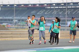 BIB: 50255, 52717, 52395, 1601
                            <button type="button" onclick="openModal(10485995)" class="btn btn-primary btn-sm float-right btn-popup" data-toggle="modal" data-target=".modal-high-quality">
                        <i class="fas fa-shopping-cart"></i> Add to Cart
                    </button>
                                            <button type="button" onclick="isThisMe(10485995, true)" class="btn btn-success btn-sm float-right btn-popup btn-isme hidden" data-toggle="tooltip" data-placement="bottom" title="นี่คือรูปของคุณใช่ไหม คลิกที่นี่เพื่อเอาเข้าอัลบั้ม">
                        <i class="fas fa-plus"></i> Add to album
                    </button>
                    <button type="button" onclick="isThisMe(10485995, false)" class="btn btn-warning btn-sm float-right btn-popup btn-isnotme hidden">
                        <i class="fas fa-ban"></i> Remove from album
                    </button>