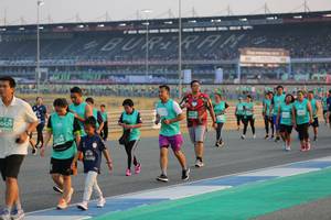 BIB: 0429
                            <button type="button" onclick="openModal(10482701)" class="btn btn-primary btn-sm float-right btn-popup" data-toggle="modal" data-target=".modal-high-quality">
                        <i class="fas fa-shopping-cart"></i> Add to Cart
                    </button>
                                            <button type="button" onclick="isThisMe(10482701, true)" class="btn btn-success btn-sm float-right btn-popup btn-isme hidden" data-toggle="tooltip" data-placement="bottom" title="นี่คือรูปของคุณใช่ไหม คลิกที่นี่เพื่อเอาเข้าอัลบั้ม">
                        <i class="fas fa-plus"></i> Add to album
                    </button>
                    <button type="button" onclick="isThisMe(10482701, false)" class="btn btn-warning btn-sm float-right btn-popup btn-isnotme hidden">
                        <i class="fas fa-ban"></i> Remove from album
                    </button>