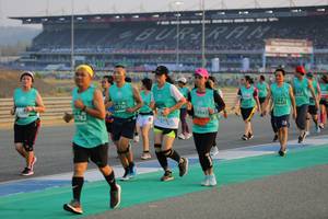 BIB: 1617, 51736, 52843, 1088, 51782
                            <button type="button" onclick="openModal(10481261)" class="btn btn-primary btn-sm float-right btn-popup" data-toggle="modal" data-target=".modal-high-quality">
                        <i class="fas fa-shopping-cart"></i> Add to Cart
                    </button>
                                            <button type="button" onclick="isThisMe(10481261, true)" class="btn btn-success btn-sm float-right btn-popup btn-isme hidden" data-toggle="tooltip" data-placement="bottom" title="นี่คือรูปของคุณใช่ไหม คลิกที่นี่เพื่อเอาเข้าอัลบั้ม">
                        <i class="fas fa-plus"></i> Add to album
                    </button>
                    <button type="button" onclick="isThisMe(10481261, false)" class="btn btn-warning btn-sm float-right btn-popup btn-isnotme hidden">
                        <i class="fas fa-ban"></i> Remove from album
                    </button>