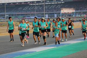 BIB: 254, 531, 50035, 50011
                            <button type="button" onclick="openModal(10480522)" class="btn btn-primary btn-sm float-right btn-popup" data-toggle="modal" data-target=".modal-high-quality">
                        <i class="fas fa-shopping-cart"></i> Add to Cart
                    </button>
                                            <button type="button" onclick="isThisMe(10480522, true)" class="btn btn-success btn-sm float-right btn-popup btn-isme hidden" data-toggle="tooltip" data-placement="bottom" title="นี่คือรูปของคุณใช่ไหม คลิกที่นี่เพื่อเอาเข้าอัลบั้ม">
                        <i class="fas fa-plus"></i> Add to album
                    </button>
                    <button type="button" onclick="isThisMe(10480522, false)" class="btn btn-warning btn-sm float-right btn-popup btn-isnotme hidden">
                        <i class="fas fa-ban"></i> Remove from album
                    </button>