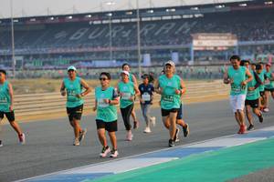 BIB: 2010, 509
                            <button type="button" onclick="openModal(10480289)" class="btn btn-primary btn-sm float-right btn-popup" data-toggle="modal" data-target=".modal-high-quality">
                        <i class="fas fa-shopping-cart"></i> Add to Cart
                    </button>
                                            <button type="button" onclick="isThisMe(10480289, true)" class="btn btn-success btn-sm float-right btn-popup btn-isme hidden" data-toggle="tooltip" data-placement="bottom" title="นี่คือรูปของคุณใช่ไหม คลิกที่นี่เพื่อเอาเข้าอัลบั้ม">
                        <i class="fas fa-plus"></i> Add to album
                    </button>
                    <button type="button" onclick="isThisMe(10480289, false)" class="btn btn-warning btn-sm float-right btn-popup btn-isnotme hidden">
                        <i class="fas fa-ban"></i> Remove from album
                    </button>