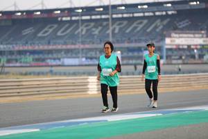 BIB: 52567, 53330
                            <button type="button" onclick="openModal(10486353)" class="btn btn-primary btn-sm float-right btn-popup" data-toggle="modal" data-target=".modal-high-quality">
                        <i class="fas fa-shopping-cart"></i> Add to Cart
                    </button>
                                            <button type="button" onclick="isThisMe(10486353, true)" class="btn btn-success btn-sm float-right btn-popup btn-isme hidden" data-toggle="tooltip" data-placement="bottom" title="นี่คือรูปของคุณใช่ไหม คลิกที่นี่เพื่อเอาเข้าอัลบั้ม">
                        <i class="fas fa-plus"></i> Add to album
                    </button>
                    <button type="button" onclick="isThisMe(10486353, false)" class="btn btn-warning btn-sm float-right btn-popup btn-isnotme hidden">
                        <i class="fas fa-ban"></i> Remove from album
                    </button>