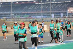 BIB: 52935, 51180, 52263, 53099, 53203
                            <button type="button" onclick="openModal(10484287)" class="btn btn-primary btn-sm float-right btn-popup" data-toggle="modal" data-target=".modal-high-quality">
                        <i class="fas fa-shopping-cart"></i> Add to Cart
                    </button>
                                            <button type="button" onclick="isThisMe(10484287, true)" class="btn btn-success btn-sm float-right btn-popup btn-isme hidden" data-toggle="tooltip" data-placement="bottom" title="นี่คือรูปของคุณใช่ไหม คลิกที่นี่เพื่อเอาเข้าอัลบั้ม">
                        <i class="fas fa-plus"></i> Add to album
                    </button>
                    <button type="button" onclick="isThisMe(10484287, false)" class="btn btn-warning btn-sm float-right btn-popup btn-isnotme hidden">
                        <i class="fas fa-ban"></i> Remove from album
                    </button>