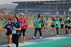 BIB: 50301, 51224, 1501, 50772
                            <button type="button" onclick="openModal(10482807)" class="btn btn-primary btn-sm float-right btn-popup" data-toggle="modal" data-target=".modal-high-quality">
                        <i class="fas fa-shopping-cart"></i> Add to Cart
                    </button>
                                            <button type="button" onclick="isThisMe(10482807, true)" class="btn btn-success btn-sm float-right btn-popup btn-isme hidden" data-toggle="tooltip" data-placement="bottom" title="นี่คือรูปของคุณใช่ไหม คลิกที่นี่เพื่อเอาเข้าอัลบั้ม">
                        <i class="fas fa-plus"></i> Add to album
                    </button>
                    <button type="button" onclick="isThisMe(10482807, false)" class="btn btn-warning btn-sm float-right btn-popup btn-isnotme hidden">
                        <i class="fas fa-ban"></i> Remove from album
                    </button>