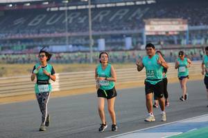 BIB: 50320, 52285, 51015
                            <button type="button" onclick="openModal(10480017)" class="btn btn-primary btn-sm float-right btn-popup" data-toggle="modal" data-target=".modal-high-quality">
                        <i class="fas fa-shopping-cart"></i> Add to Cart
                    </button>
                                            <button type="button" onclick="isThisMe(10480017, true)" class="btn btn-success btn-sm float-right btn-popup btn-isme hidden" data-toggle="tooltip" data-placement="bottom" title="นี่คือรูปของคุณใช่ไหม คลิกที่นี่เพื่อเอาเข้าอัลบั้ม">
                        <i class="fas fa-plus"></i> Add to album
                    </button>
                    <button type="button" onclick="isThisMe(10480017, false)" class="btn btn-warning btn-sm float-right btn-popup btn-isnotme hidden">
                        <i class="fas fa-ban"></i> Remove from album
                    </button>