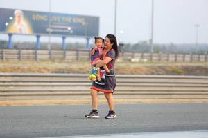 BIB: 
                            <button type="button" onclick="openModal(10486331)" class="btn btn-primary btn-sm float-right btn-popup" data-toggle="modal" data-target=".modal-high-quality">
                        <i class="fas fa-shopping-cart"></i> Add to Cart
                    </button>
                                            <button type="button" onclick="isThisMe(10486331, true)" class="btn btn-success btn-sm float-right btn-popup btn-isme hidden" data-toggle="tooltip" data-placement="bottom" title="นี่คือรูปของคุณใช่ไหม คลิกที่นี่เพื่อเอาเข้าอัลบั้ม">
                        <i class="fas fa-plus"></i> Add to album
                    </button>
                    <button type="button" onclick="isThisMe(10486331, false)" class="btn btn-warning btn-sm float-right btn-popup btn-isnotme hidden">
                        <i class="fas fa-ban"></i> Remove from album
                    </button>