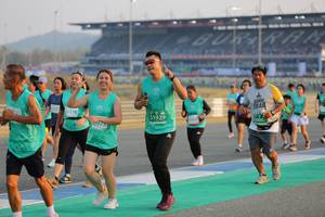 BIB: 61178, 1929, 0979
                            <button type="button" onclick="openModal(10481222)" class="btn btn-primary btn-sm float-right btn-popup" data-toggle="modal" data-target=".modal-high-quality">
                        <i class="fas fa-shopping-cart"></i> Add to Cart
                    </button>
                                            <button type="button" onclick="isThisMe(10481222, true)" class="btn btn-success btn-sm float-right btn-popup btn-isme hidden" data-toggle="tooltip" data-placement="bottom" title="นี่คือรูปของคุณใช่ไหม คลิกที่นี่เพื่อเอาเข้าอัลบั้ม">
                        <i class="fas fa-plus"></i> Add to album
                    </button>
                    <button type="button" onclick="isThisMe(10481222, false)" class="btn btn-warning btn-sm float-right btn-popup btn-isnotme hidden">
                        <i class="fas fa-ban"></i> Remove from album
                    </button>