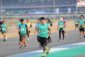 BIB: 2505, 52021
                            <button type="button" onclick="openModal(10483115)" class="btn btn-primary btn-sm float-right btn-popup" data-toggle="modal" data-target=".modal-high-quality">
                        <i class="fas fa-shopping-cart"></i> Add to Cart
                    </button>
                                            <button type="button" onclick="isThisMe(10483115, true)" class="btn btn-success btn-sm float-right btn-popup btn-isme hidden" data-toggle="tooltip" data-placement="bottom" title="นี่คือรูปของคุณใช่ไหม คลิกที่นี่เพื่อเอาเข้าอัลบั้ม">
                        <i class="fas fa-plus"></i> Add to album
                    </button>
                    <button type="button" onclick="isThisMe(10483115, false)" class="btn btn-warning btn-sm float-right btn-popup btn-isnotme hidden">
                        <i class="fas fa-ban"></i> Remove from album
                    </button>