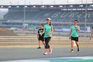 BIB: 71446, 5339
                            <button type="button" onclick="openModal(10486151)" class="btn btn-primary btn-sm float-right btn-popup" data-toggle="modal" data-target=".modal-high-quality">
                        <i class="fas fa-shopping-cart"></i> Add to Cart
                    </button>
                                            <button type="button" onclick="isThisMe(10486151, true)" class="btn btn-success btn-sm float-right btn-popup btn-isme hidden" data-toggle="tooltip" data-placement="bottom" title="นี่คือรูปของคุณใช่ไหม คลิกที่นี่เพื่อเอาเข้าอัลบั้ม">
                        <i class="fas fa-plus"></i> Add to album
                    </button>
                    <button type="button" onclick="isThisMe(10486151, false)" class="btn btn-warning btn-sm float-right btn-popup btn-isnotme hidden">
                        <i class="fas fa-ban"></i> Remove from album
                    </button>