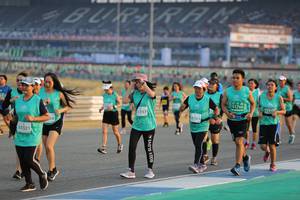 BIB: 51766, 157, 165, 53321, 319
                            <button type="button" onclick="openModal(10481961)" class="btn btn-primary btn-sm float-right btn-popup" data-toggle="modal" data-target=".modal-high-quality">
                        <i class="fas fa-shopping-cart"></i> Add to Cart
                    </button>
                                            <button type="button" onclick="isThisMe(10481961, true)" class="btn btn-success btn-sm float-right btn-popup btn-isme hidden" data-toggle="tooltip" data-placement="bottom" title="นี่คือรูปของคุณใช่ไหม คลิกที่นี่เพื่อเอาเข้าอัลบั้ม">
                        <i class="fas fa-plus"></i> Add to album
                    </button>
                    <button type="button" onclick="isThisMe(10481961, false)" class="btn btn-warning btn-sm float-right btn-popup btn-isnotme hidden">
                        <i class="fas fa-ban"></i> Remove from album
                    </button>