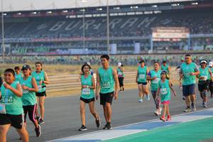 BIB: 5204, 50073, 505, 57045, 281
                            <button type="button" onclick="openModal(10482160)" class="btn btn-primary btn-sm float-right btn-popup" data-toggle="modal" data-target=".modal-high-quality">
                        <i class="fas fa-shopping-cart"></i> Add to Cart
                    </button>
                                            <button type="button" onclick="isThisMe(10482160, true)" class="btn btn-success btn-sm float-right btn-popup btn-isme hidden" data-toggle="tooltip" data-placement="bottom" title="นี่คือรูปของคุณใช่ไหม คลิกที่นี่เพื่อเอาเข้าอัลบั้ม">
                        <i class="fas fa-plus"></i> Add to album
                    </button>
                    <button type="button" onclick="isThisMe(10482160, false)" class="btn btn-warning btn-sm float-right btn-popup btn-isnotme hidden">
                        <i class="fas fa-ban"></i> Remove from album
                    </button>