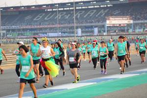 BIB: 
                            <button type="button" onclick="openModal(10483520)" class="btn btn-primary btn-sm float-right btn-popup" data-toggle="modal" data-target=".modal-high-quality">
                        <i class="fas fa-shopping-cart"></i> Add to Cart
                    </button>
                                            <button type="button" onclick="isThisMe(10483520, true)" class="btn btn-success btn-sm float-right btn-popup btn-isme hidden" data-toggle="tooltip" data-placement="bottom" title="นี่คือรูปของคุณใช่ไหม คลิกที่นี่เพื่อเอาเข้าอัลบั้ม">
                        <i class="fas fa-plus"></i> Add to album
                    </button>
                    <button type="button" onclick="isThisMe(10483520, false)" class="btn btn-warning btn-sm float-right btn-popup btn-isnotme hidden">
                        <i class="fas fa-ban"></i> Remove from album
                    </button>