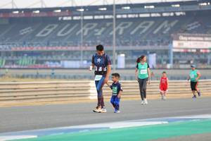 BIB: 8239
                            <button type="button" onclick="openModal(10485775)" class="btn btn-primary btn-sm float-right btn-popup" data-toggle="modal" data-target=".modal-high-quality">
                        <i class="fas fa-shopping-cart"></i> Add to Cart
                    </button>
                                            <button type="button" onclick="isThisMe(10485775, true)" class="btn btn-success btn-sm float-right btn-popup btn-isme hidden" data-toggle="tooltip" data-placement="bottom" title="นี่คือรูปของคุณใช่ไหม คลิกที่นี่เพื่อเอาเข้าอัลบั้ม">
                        <i class="fas fa-plus"></i> Add to album
                    </button>
                    <button type="button" onclick="isThisMe(10485775, false)" class="btn btn-warning btn-sm float-right btn-popup btn-isnotme hidden">
                        <i class="fas fa-ban"></i> Remove from album
                    </button>