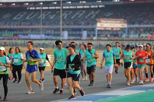 BIB: 3005, 1827, 52062, 50054, 10458, 005, 0524
                            <button type="button" onclick="openModal(10482205)" class="btn btn-primary btn-sm float-right btn-popup" data-toggle="modal" data-target=".modal-high-quality">
                        <i class="fas fa-shopping-cart"></i> Add to Cart
                    </button>
                                            <button type="button" onclick="isThisMe(10482205, true)" class="btn btn-success btn-sm float-right btn-popup btn-isme hidden" data-toggle="tooltip" data-placement="bottom" title="นี่คือรูปของคุณใช่ไหม คลิกที่นี่เพื่อเอาเข้าอัลบั้ม">
                        <i class="fas fa-plus"></i> Add to album
                    </button>
                    <button type="button" onclick="isThisMe(10482205, false)" class="btn btn-warning btn-sm float-right btn-popup btn-isnotme hidden">
                        <i class="fas fa-ban"></i> Remove from album
                    </button>