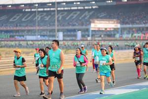 BIB: 604, 52058
                            <button type="button" onclick="openModal(10483105)" class="btn btn-primary btn-sm float-right btn-popup" data-toggle="modal" data-target=".modal-high-quality">
                        <i class="fas fa-shopping-cart"></i> Add to Cart
                    </button>
                                            <button type="button" onclick="isThisMe(10483105, true)" class="btn btn-success btn-sm float-right btn-popup btn-isme hidden" data-toggle="tooltip" data-placement="bottom" title="นี่คือรูปของคุณใช่ไหม คลิกที่นี่เพื่อเอาเข้าอัลบั้ม">
                        <i class="fas fa-plus"></i> Add to album
                    </button>
                    <button type="button" onclick="isThisMe(10483105, false)" class="btn btn-warning btn-sm float-right btn-popup btn-isnotme hidden">
                        <i class="fas fa-ban"></i> Remove from album
                    </button>