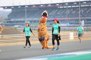 BIB: 100, 80238
                            <button type="button" onclick="openModal(10485334)" class="btn btn-primary btn-sm float-right btn-popup" data-toggle="modal" data-target=".modal-high-quality">
                        <i class="fas fa-shopping-cart"></i> Add to Cart
                    </button>
                                            <button type="button" onclick="isThisMe(10485334, true)" class="btn btn-success btn-sm float-right btn-popup btn-isme hidden" data-toggle="tooltip" data-placement="bottom" title="นี่คือรูปของคุณใช่ไหม คลิกที่นี่เพื่อเอาเข้าอัลบั้ม">
                        <i class="fas fa-plus"></i> Add to album
                    </button>
                    <button type="button" onclick="isThisMe(10485334, false)" class="btn btn-warning btn-sm float-right btn-popup btn-isnotme hidden">
                        <i class="fas fa-ban"></i> Remove from album
                    </button>