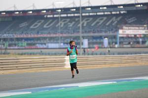 BIB: 52261
                            <button type="button" onclick="openModal(10486346)" class="btn btn-primary btn-sm float-right btn-popup" data-toggle="modal" data-target=".modal-high-quality">
                        <i class="fas fa-shopping-cart"></i> Add to Cart
                    </button>
                                            <button type="button" onclick="isThisMe(10486346, true)" class="btn btn-success btn-sm float-right btn-popup btn-isme hidden" data-toggle="tooltip" data-placement="bottom" title="นี่คือรูปของคุณใช่ไหม คลิกที่นี่เพื่อเอาเข้าอัลบั้ม">
                        <i class="fas fa-plus"></i> Add to album
                    </button>
                    <button type="button" onclick="isThisMe(10486346, false)" class="btn btn-warning btn-sm float-right btn-popup btn-isnotme hidden">
                        <i class="fas fa-ban"></i> Remove from album
                    </button>