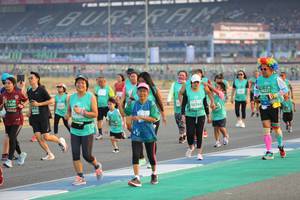 BIB: 5398, 50221, 43406, 046, 50744
                            <button type="button" onclick="openModal(10483830)" class="btn btn-primary btn-sm float-right btn-popup" data-toggle="modal" data-target=".modal-high-quality">
                        <i class="fas fa-shopping-cart"></i> Add to Cart
                    </button>
                                            <button type="button" onclick="isThisMe(10483830, true)" class="btn btn-success btn-sm float-right btn-popup btn-isme hidden" data-toggle="tooltip" data-placement="bottom" title="นี่คือรูปของคุณใช่ไหม คลิกที่นี่เพื่อเอาเข้าอัลบั้ม">
                        <i class="fas fa-plus"></i> Add to album
                    </button>
                    <button type="button" onclick="isThisMe(10483830, false)" class="btn btn-warning btn-sm float-right btn-popup btn-isnotme hidden">
                        <i class="fas fa-ban"></i> Remove from album
                    </button>