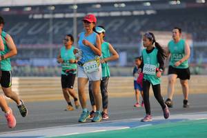 BIB: 524727, 50554
                            <button type="button" onclick="openModal(10479677)" class="btn btn-primary btn-sm float-right btn-popup" data-toggle="modal" data-target=".modal-high-quality">
                        <i class="fas fa-shopping-cart"></i> Add to Cart
                    </button>
                                            <button type="button" onclick="isThisMe(10479677, true)" class="btn btn-success btn-sm float-right btn-popup btn-isme hidden" data-toggle="tooltip" data-placement="bottom" title="นี่คือรูปของคุณใช่ไหม คลิกที่นี่เพื่อเอาเข้าอัลบั้ม">
                        <i class="fas fa-plus"></i> Add to album
                    </button>
                    <button type="button" onclick="isThisMe(10479677, false)" class="btn btn-warning btn-sm float-right btn-popup btn-isnotme hidden">
                        <i class="fas fa-ban"></i> Remove from album
                    </button>