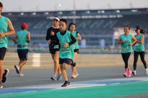 BIB: 51536
                            <button type="button" onclick="openModal(10479495)" class="btn btn-primary btn-sm float-right btn-popup" data-toggle="modal" data-target=".modal-high-quality">
                        <i class="fas fa-shopping-cart"></i> Add to Cart
                    </button>
                                            <button type="button" onclick="isThisMe(10479495, true)" class="btn btn-success btn-sm float-right btn-popup btn-isme hidden" data-toggle="tooltip" data-placement="bottom" title="นี่คือรูปของคุณใช่ไหม คลิกที่นี่เพื่อเอาเข้าอัลบั้ม">
                        <i class="fas fa-plus"></i> Add to album
                    </button>
                    <button type="button" onclick="isThisMe(10479495, false)" class="btn btn-warning btn-sm float-right btn-popup btn-isnotme hidden">
                        <i class="fas fa-ban"></i> Remove from album
                    </button>