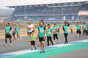 BIB: 52581, 50724
                            <button type="button" onclick="openModal(10483277)" class="btn btn-primary btn-sm float-right btn-popup" data-toggle="modal" data-target=".modal-high-quality">
                        <i class="fas fa-shopping-cart"></i> Add to Cart
                    </button>
                                            <button type="button" onclick="isThisMe(10483277, true)" class="btn btn-success btn-sm float-right btn-popup btn-isme hidden" data-toggle="tooltip" data-placement="bottom" title="นี่คือรูปของคุณใช่ไหม คลิกที่นี่เพื่อเอาเข้าอัลบั้ม">
                        <i class="fas fa-plus"></i> Add to album
                    </button>
                    <button type="button" onclick="isThisMe(10483277, false)" class="btn btn-warning btn-sm float-right btn-popup btn-isnotme hidden">
                        <i class="fas fa-ban"></i> Remove from album
                    </button>