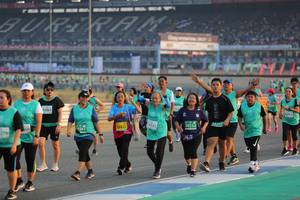 BIB: 50863, 31297, 50152, 3435, 1561, 270
                            <button type="button" onclick="openModal(10482544)" class="btn btn-primary btn-sm float-right btn-popup" data-toggle="modal" data-target=".modal-high-quality">
                        <i class="fas fa-shopping-cart"></i> Add to Cart
                    </button>
                                            <button type="button" onclick="isThisMe(10482544, true)" class="btn btn-success btn-sm float-right btn-popup btn-isme hidden" data-toggle="tooltip" data-placement="bottom" title="นี่คือรูปของคุณใช่ไหม คลิกที่นี่เพื่อเอาเข้าอัลบั้ม">
                        <i class="fas fa-plus"></i> Add to album
                    </button>
                    <button type="button" onclick="isThisMe(10482544, false)" class="btn btn-warning btn-sm float-right btn-popup btn-isnotme hidden">
                        <i class="fas fa-ban"></i> Remove from album
                    </button>