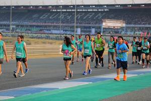 BIB: 70978, 52509
                            <button type="button" onclick="openModal(10480668)" class="btn btn-primary btn-sm float-right btn-popup" data-toggle="modal" data-target=".modal-high-quality">
                        <i class="fas fa-shopping-cart"></i> Add to Cart
                    </button>
                                            <button type="button" onclick="isThisMe(10480668, true)" class="btn btn-success btn-sm float-right btn-popup btn-isme hidden" data-toggle="tooltip" data-placement="bottom" title="นี่คือรูปของคุณใช่ไหม คลิกที่นี่เพื่อเอาเข้าอัลบั้ม">
                        <i class="fas fa-plus"></i> Add to album
                    </button>
                    <button type="button" onclick="isThisMe(10480668, false)" class="btn btn-warning btn-sm float-right btn-popup btn-isnotme hidden">
                        <i class="fas fa-ban"></i> Remove from album
                    </button>