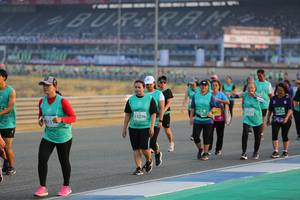 BIB: 53270, 50152
                            <button type="button" onclick="openModal(10482534)" class="btn btn-primary btn-sm float-right btn-popup" data-toggle="modal" data-target=".modal-high-quality">
                        <i class="fas fa-shopping-cart"></i> Add to Cart
                    </button>
                                            <button type="button" onclick="isThisMe(10482534, true)" class="btn btn-success btn-sm float-right btn-popup btn-isme hidden" data-toggle="tooltip" data-placement="bottom" title="นี่คือรูปของคุณใช่ไหม คลิกที่นี่เพื่อเอาเข้าอัลบั้ม">
                        <i class="fas fa-plus"></i> Add to album
                    </button>
                    <button type="button" onclick="isThisMe(10482534, false)" class="btn btn-warning btn-sm float-right btn-popup btn-isnotme hidden">
                        <i class="fas fa-ban"></i> Remove from album
                    </button>