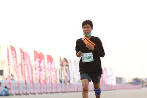 BIB: 52600
                            <button type="button" onclick="openModal(10530431)" class="btn btn-primary btn-sm float-right btn-popup" data-toggle="modal" data-target=".modal-high-quality">
                        <i class="fas fa-shopping-cart"></i> Add to Cart
                    </button>
                                            <button type="button" onclick="isThisMe(10530431, true)" class="btn btn-success btn-sm float-right btn-popup btn-isme hidden" data-toggle="tooltip" data-placement="bottom" title="นี่คือรูปของคุณใช่ไหม คลิกที่นี่เพื่อเอาเข้าอัลบั้ม">
                        <i class="fas fa-plus"></i> Add to album
                    </button>
                    <button type="button" onclick="isThisMe(10530431, false)" class="btn btn-warning btn-sm float-right btn-popup btn-isnotme hidden">
                        <i class="fas fa-ban"></i> Remove from album
                    </button>