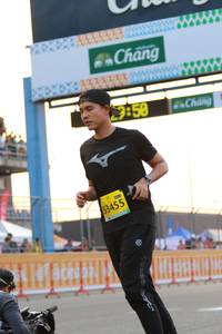 BIB: 3455
                            <button type="button" onclick="openModal(10533088)" class="btn btn-primary btn-sm float-right btn-popup" data-toggle="modal" data-target=".modal-high-quality">
                        <i class="fas fa-shopping-cart"></i> Add to Cart
                    </button>
                                            <button type="button" onclick="isThisMe(10533088, true)" class="btn btn-success btn-sm float-right btn-popup btn-isme hidden" data-toggle="tooltip" data-placement="bottom" title="นี่คือรูปของคุณใช่ไหม คลิกที่นี่เพื่อเอาเข้าอัลบั้ม">
                        <i class="fas fa-plus"></i> Add to album
                    </button>
                    <button type="button" onclick="isThisMe(10533088, false)" class="btn btn-warning btn-sm float-right btn-popup btn-isnotme hidden">
                        <i class="fas fa-ban"></i> Remove from album
                    </button>