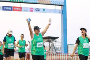 BIB: 53349, 53175, 83369, 174
                            <button type="button" onclick="openModal(10538727)" class="btn btn-primary btn-sm float-right btn-popup" data-toggle="modal" data-target=".modal-high-quality">
                        <i class="fas fa-shopping-cart"></i> Add to Cart
                    </button>
                                            <button type="button" onclick="isThisMe(10538727, true)" class="btn btn-success btn-sm float-right btn-popup btn-isme hidden" data-toggle="tooltip" data-placement="bottom" title="นี่คือรูปของคุณใช่ไหม คลิกที่นี่เพื่อเอาเข้าอัลบั้ม">
                        <i class="fas fa-plus"></i> Add to album
                    </button>
                    <button type="button" onclick="isThisMe(10538727, false)" class="btn btn-warning btn-sm float-right btn-popup btn-isnotme hidden">
                        <i class="fas fa-ban"></i> Remove from album
                    </button>