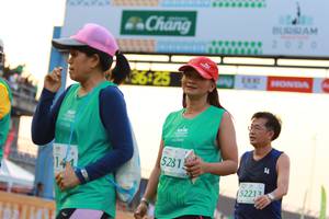 BIB: 2020, 5281, 52213
                            <button type="button" onclick="openModal(10535514)" class="btn btn-primary btn-sm float-right btn-popup" data-toggle="modal" data-target=".modal-high-quality">
                        <i class="fas fa-shopping-cart"></i> Add to Cart
                    </button>
                                            <button type="button" onclick="isThisMe(10535514, true)" class="btn btn-success btn-sm float-right btn-popup btn-isme hidden" data-toggle="tooltip" data-placement="bottom" title="นี่คือรูปของคุณใช่ไหม คลิกที่นี่เพื่อเอาเข้าอัลบั้ม">
                        <i class="fas fa-plus"></i> Add to album
                    </button>
                    <button type="button" onclick="isThisMe(10535514, false)" class="btn btn-warning btn-sm float-right btn-popup btn-isnotme hidden">
                        <i class="fas fa-ban"></i> Remove from album
                    </button>