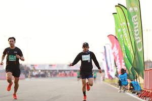 BIB: 50423
                            <button type="button" onclick="openModal(10530397)" class="btn btn-primary btn-sm float-right btn-popup" data-toggle="modal" data-target=".modal-high-quality">
                        <i class="fas fa-shopping-cart"></i> Add to Cart
                    </button>
                                            <button type="button" onclick="isThisMe(10530397, true)" class="btn btn-success btn-sm float-right btn-popup btn-isme hidden" data-toggle="tooltip" data-placement="bottom" title="นี่คือรูปของคุณใช่ไหม คลิกที่นี่เพื่อเอาเข้าอัลบั้ม">
                        <i class="fas fa-plus"></i> Add to album
                    </button>
                    <button type="button" onclick="isThisMe(10530397, false)" class="btn btn-warning btn-sm float-right btn-popup btn-isnotme hidden">
                        <i class="fas fa-ban"></i> Remove from album
                    </button>