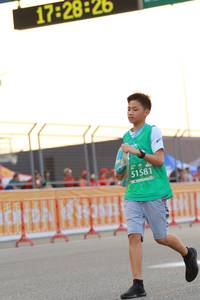 BIB: 1728, 51581
                            <button type="button" onclick="openModal(10532755)" class="btn btn-primary btn-sm float-right btn-popup" data-toggle="modal" data-target=".modal-high-quality">
                        <i class="fas fa-shopping-cart"></i> Add to Cart
                    </button>
                                            <button type="button" onclick="isThisMe(10532755, true)" class="btn btn-success btn-sm float-right btn-popup btn-isme hidden" data-toggle="tooltip" data-placement="bottom" title="นี่คือรูปของคุณใช่ไหม คลิกที่นี่เพื่อเอาเข้าอัลบั้ม">
                        <i class="fas fa-plus"></i> Add to album
                    </button>
                    <button type="button" onclick="isThisMe(10532755, false)" class="btn btn-warning btn-sm float-right btn-popup btn-isnotme hidden">
                        <i class="fas fa-ban"></i> Remove from album
                    </button>