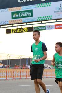 BIB: 173125, 50032, 5002
                            <button type="button" onclick="openModal(10533538)" class="btn btn-primary btn-sm float-right btn-popup" data-toggle="modal" data-target=".modal-high-quality">
                        <i class="fas fa-shopping-cart"></i> Add to Cart
                    </button>
                                            <button type="button" onclick="isThisMe(10533538, true)" class="btn btn-success btn-sm float-right btn-popup btn-isme hidden" data-toggle="tooltip" data-placement="bottom" title="นี่คือรูปของคุณใช่ไหม คลิกที่นี่เพื่อเอาเข้าอัลบั้ม">
                        <i class="fas fa-plus"></i> Add to album
                    </button>
                    <button type="button" onclick="isThisMe(10533538, false)" class="btn btn-warning btn-sm float-right btn-popup btn-isnotme hidden">
                        <i class="fas fa-ban"></i> Remove from album
                    </button>