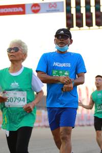 BIB: 60794
                            <button type="button" onclick="openModal(10532782)" class="btn btn-primary btn-sm float-right btn-popup" data-toggle="modal" data-target=".modal-high-quality">
                        <i class="fas fa-shopping-cart"></i> Add to Cart
                    </button>
                                            <button type="button" onclick="isThisMe(10532782, true)" class="btn btn-success btn-sm float-right btn-popup btn-isme hidden" data-toggle="tooltip" data-placement="bottom" title="นี่คือรูปของคุณใช่ไหม คลิกที่นี่เพื่อเอาเข้าอัลบั้ม">
                        <i class="fas fa-plus"></i> Add to album
                    </button>
                    <button type="button" onclick="isThisMe(10532782, false)" class="btn btn-warning btn-sm float-right btn-popup btn-isnotme hidden">
                        <i class="fas fa-ban"></i> Remove from album
                    </button>