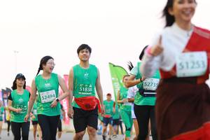 BIB: 51253, 52735, 51838, 52494
                            <button type="button" onclick="openModal(10538679)" class="btn btn-primary btn-sm float-right btn-popup" data-toggle="modal" data-target=".modal-high-quality">
                        <i class="fas fa-shopping-cart"></i> Add to Cart
                    </button>
                                            <button type="button" onclick="isThisMe(10538679, true)" class="btn btn-success btn-sm float-right btn-popup btn-isme hidden" data-toggle="tooltip" data-placement="bottom" title="นี่คือรูปของคุณใช่ไหม คลิกที่นี่เพื่อเอาเข้าอัลบั้ม">
                        <i class="fas fa-plus"></i> Add to album
                    </button>
                    <button type="button" onclick="isThisMe(10538679, false)" class="btn btn-warning btn-sm float-right btn-popup btn-isnotme hidden">
                        <i class="fas fa-ban"></i> Remove from album
                    </button>