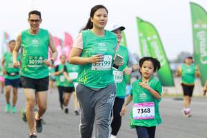 BIB: 50190, 199, 184, 7348
                            <button type="button" onclick="openModal(10539312)" class="btn btn-primary btn-sm float-right btn-popup" data-toggle="modal" data-target=".modal-high-quality">
                        <i class="fas fa-shopping-cart"></i> Add to Cart
                    </button>
                                            <button type="button" onclick="isThisMe(10539312, true)" class="btn btn-success btn-sm float-right btn-popup btn-isme hidden" data-toggle="tooltip" data-placement="bottom" title="นี่คือรูปของคุณใช่ไหม คลิกที่นี่เพื่อเอาเข้าอัลบั้ม">
                        <i class="fas fa-plus"></i> Add to album
                    </button>
                    <button type="button" onclick="isThisMe(10539312, false)" class="btn btn-warning btn-sm float-right btn-popup btn-isnotme hidden">
                        <i class="fas fa-ban"></i> Remove from album
                    </button>